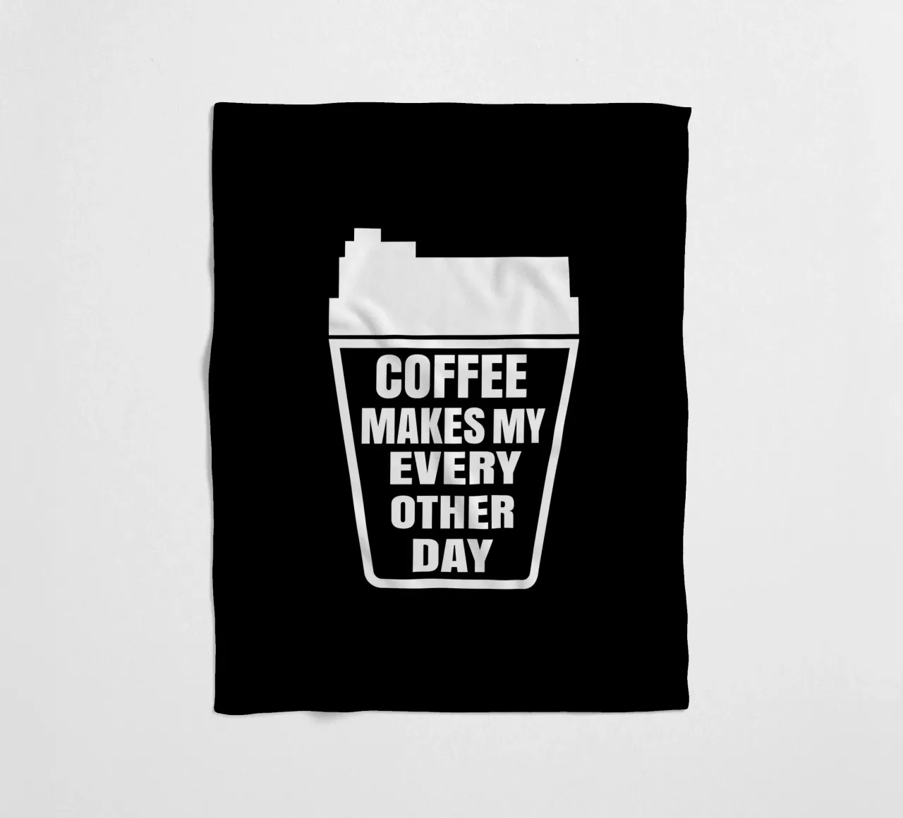 Coffee makes my every other day coperta in pile da happieeagle