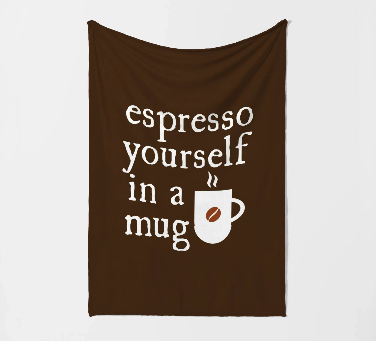 Espresso yourself in a mug Fleecedecke von happieeagle