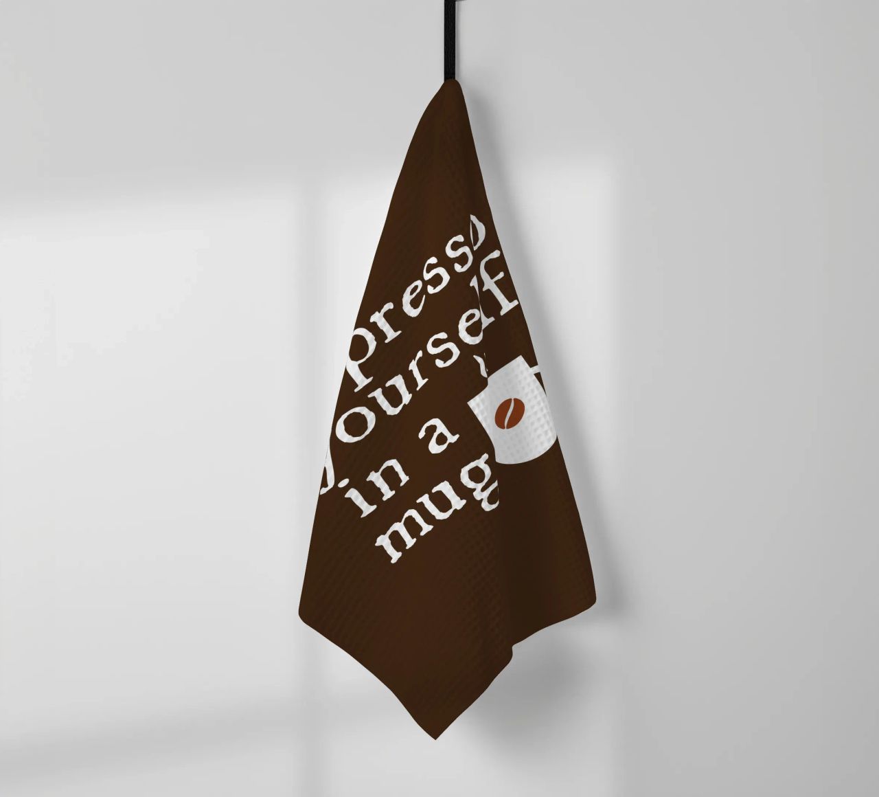 Espresso yourself in a mug Geschirrtuch von happieeagle