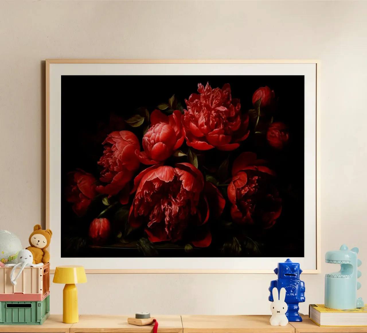 Composizione floreale di mezzanotte con peonie vintage rosso sangue scuro poster con telaio in plastica da Flower Garden - Uta Naumann
