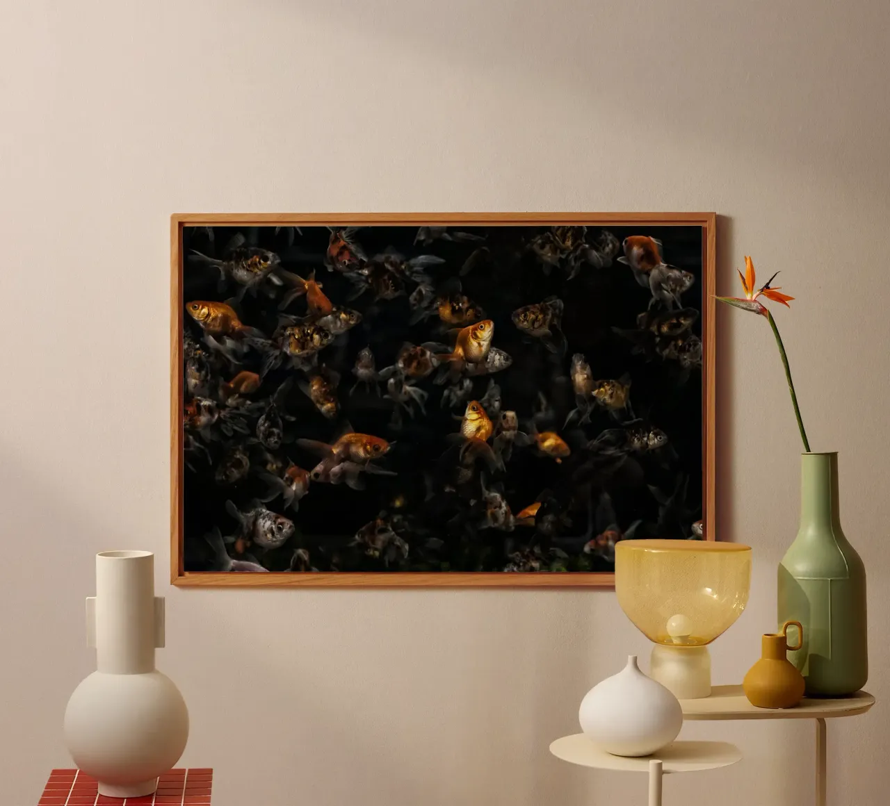 Grace in Motion: Goldfish alluminio dibond da Curious Collections by Marielle Leenders