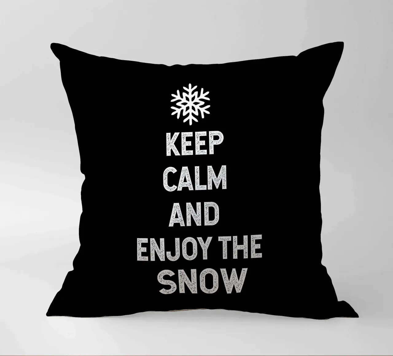 keep calm and enjoy the snow cuscino da happieeagle