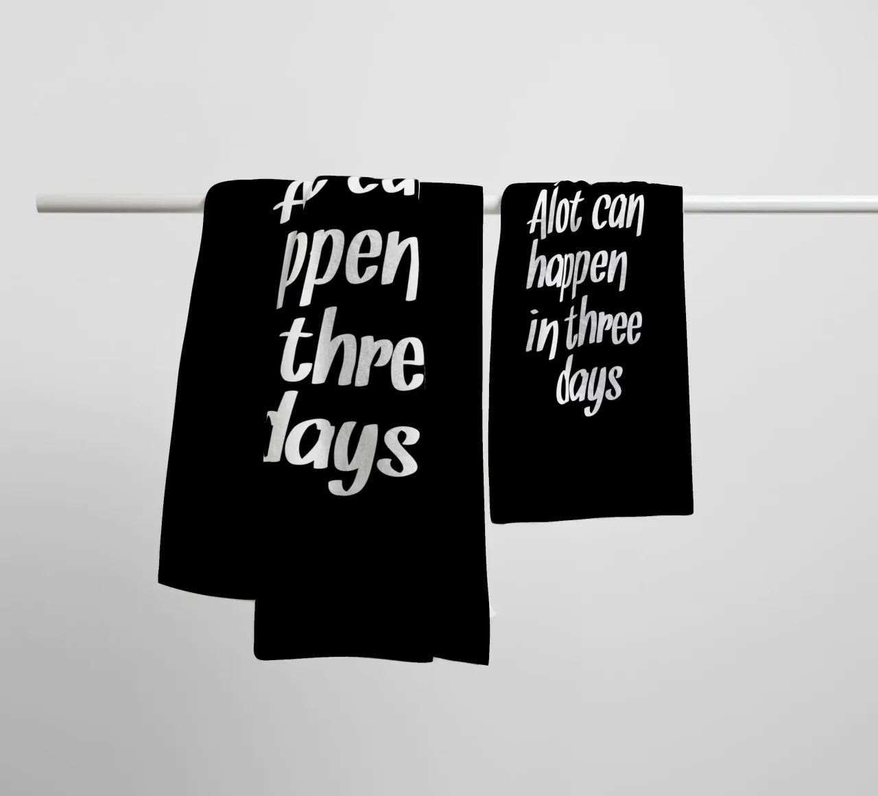 Alot can happen in 3 days toalla de baño de happieeagle