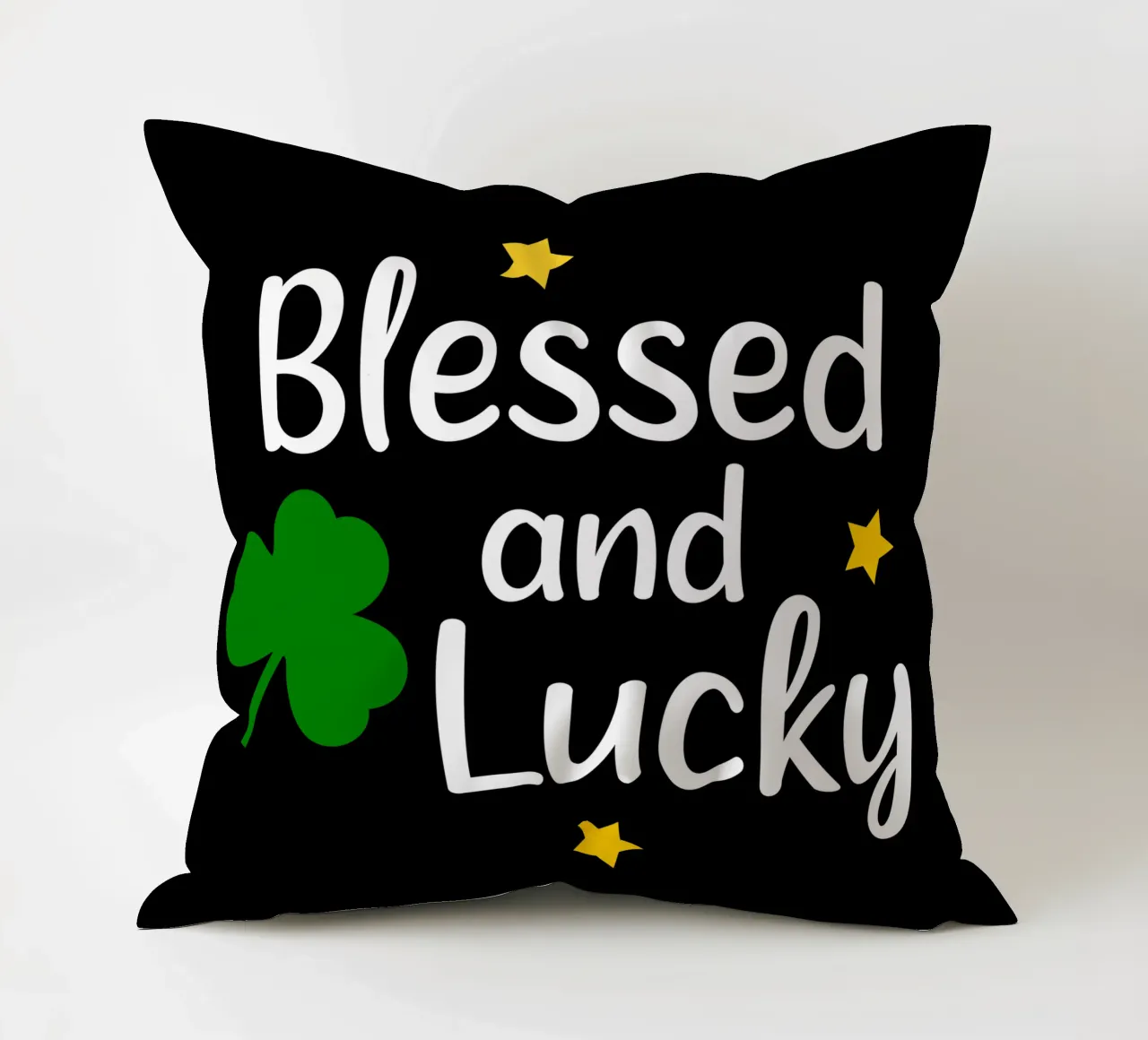 Blessed and lucky cuscino da happieeagle