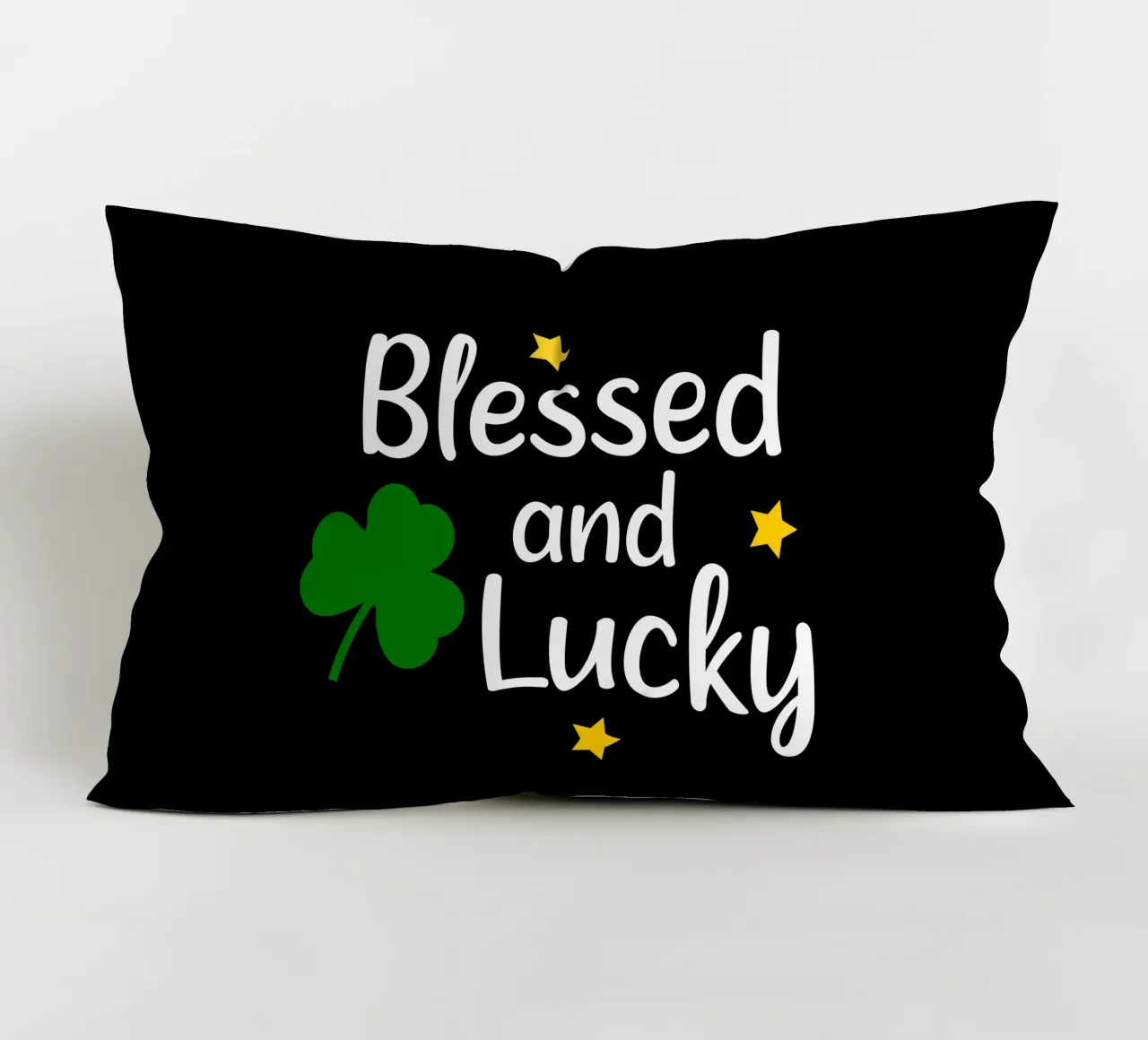 Blessed and lucky cuscino da happieeagle