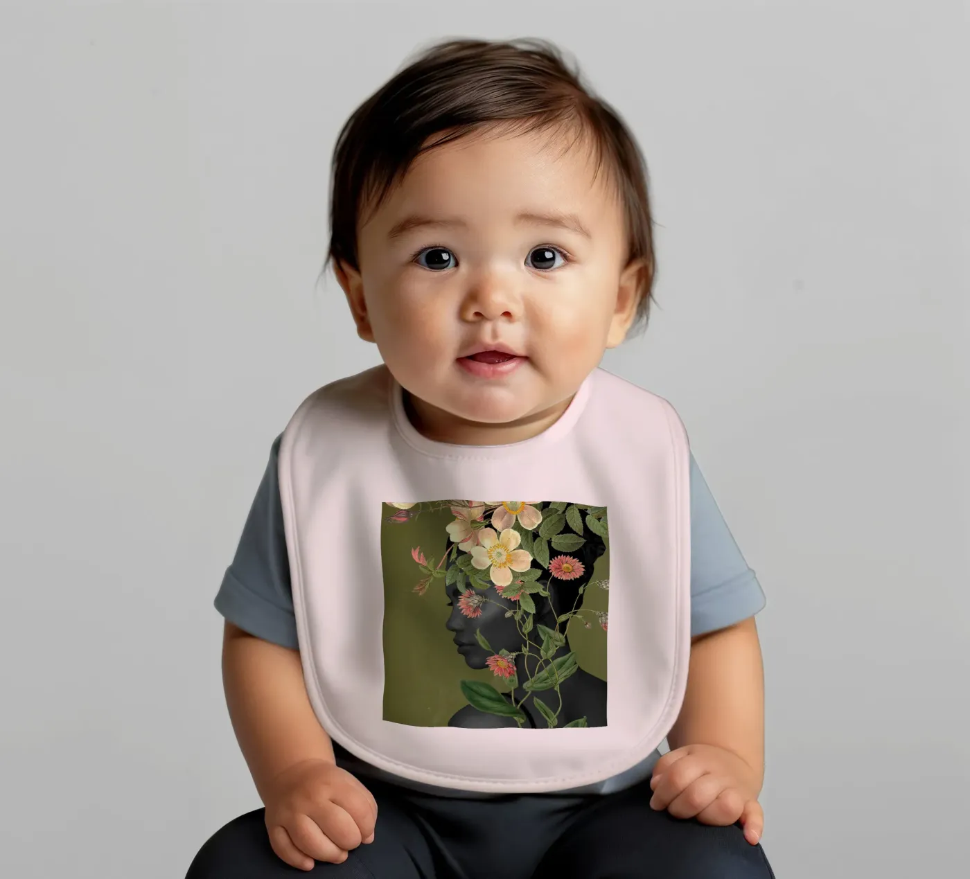 Bloom baby bib by dada22