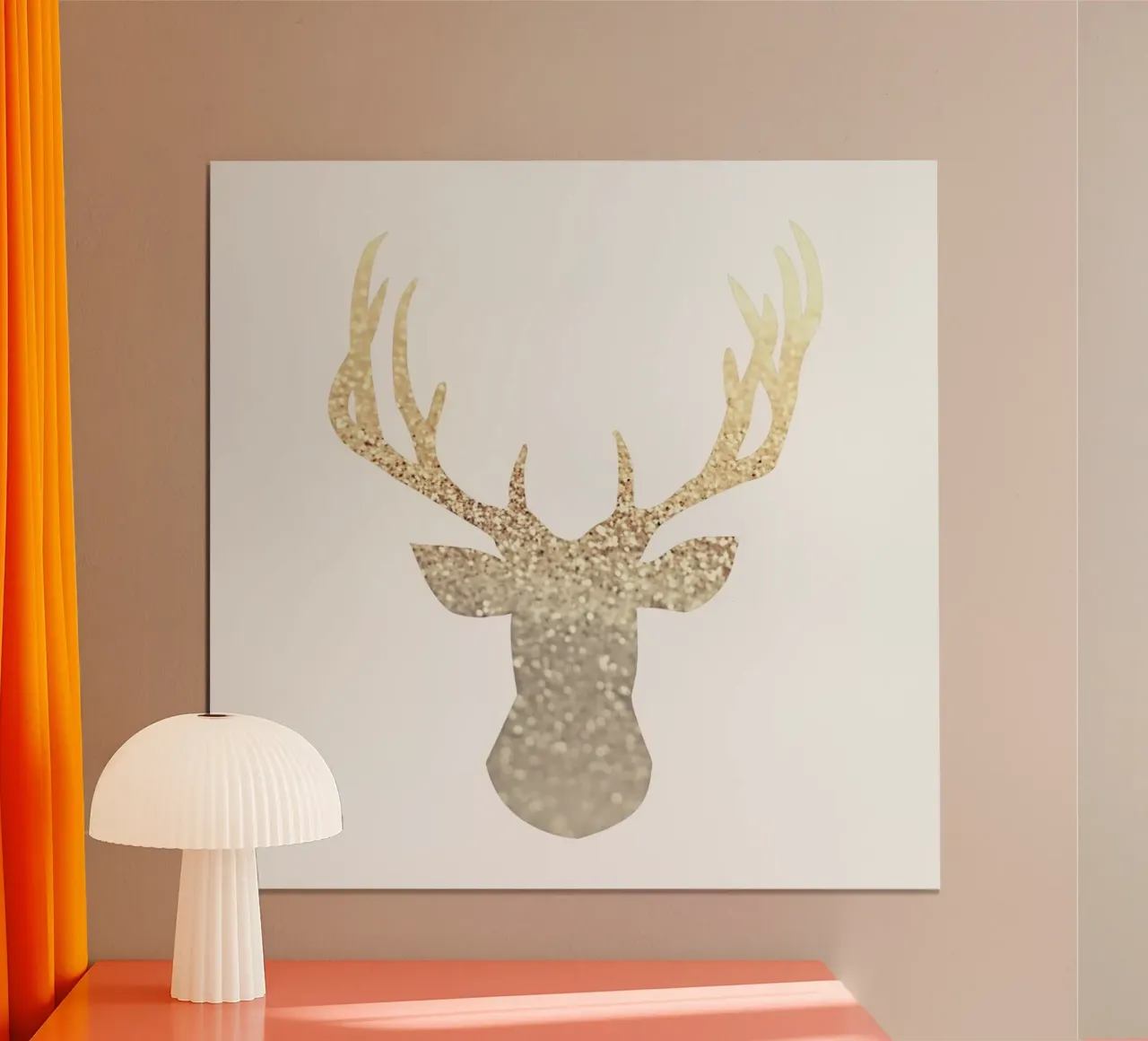 Gold Deer poster con telaio in legno da Monika Strigel
