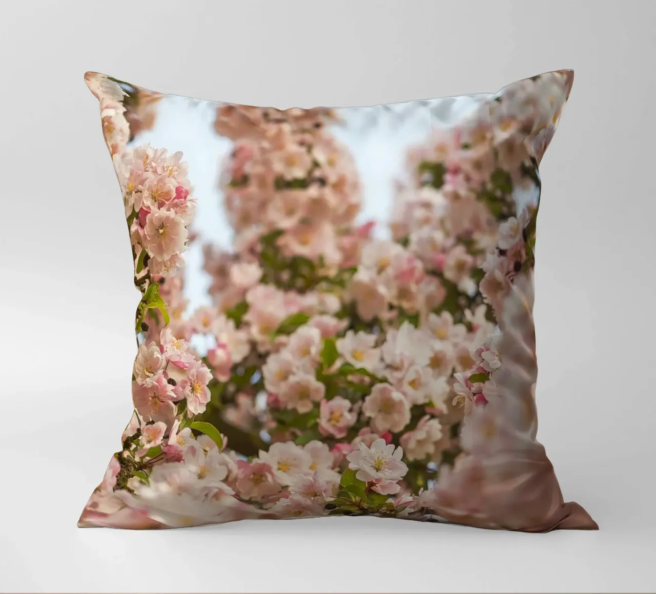 Incantevole fiore rosa cuscino da Curious Collections by Marielle Leenders