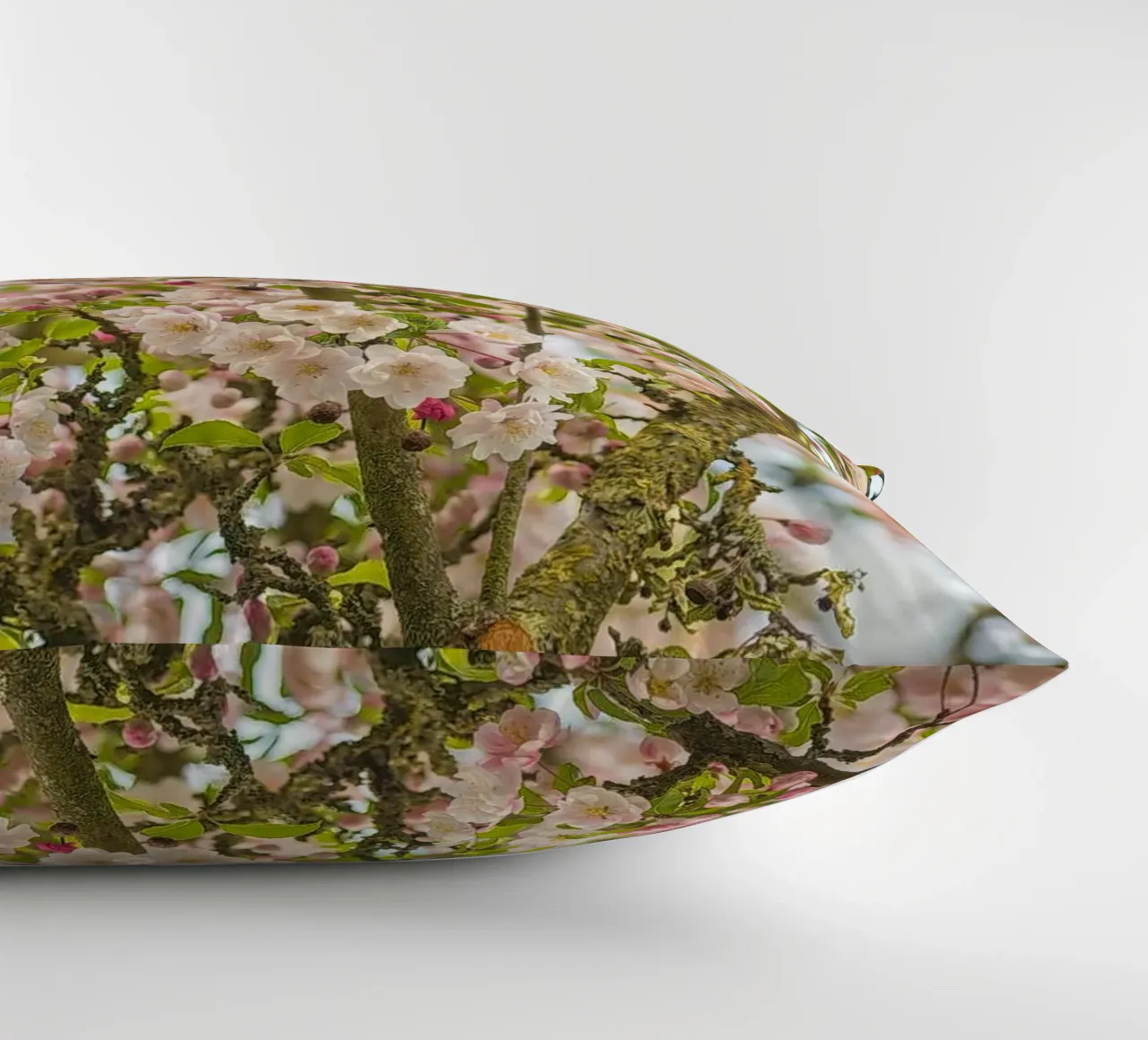Incantevole fiore rosa cuscino da Curious Collections by Marielle Leenders