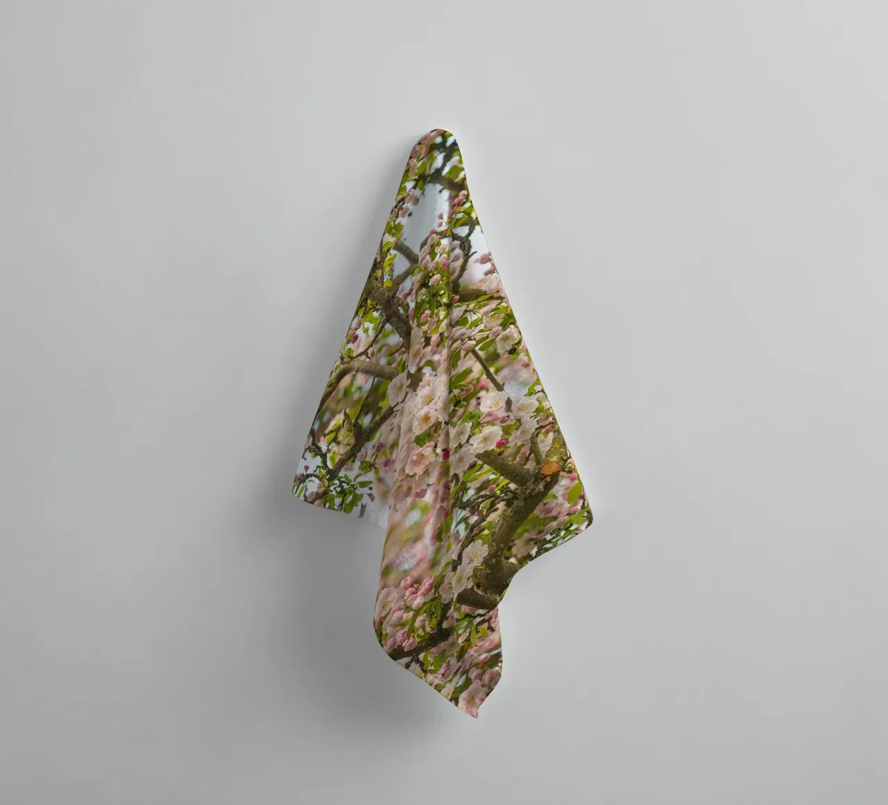 Incantevole fiore rosa asciugamano da bagno da Curious Collections by Marielle Leenders