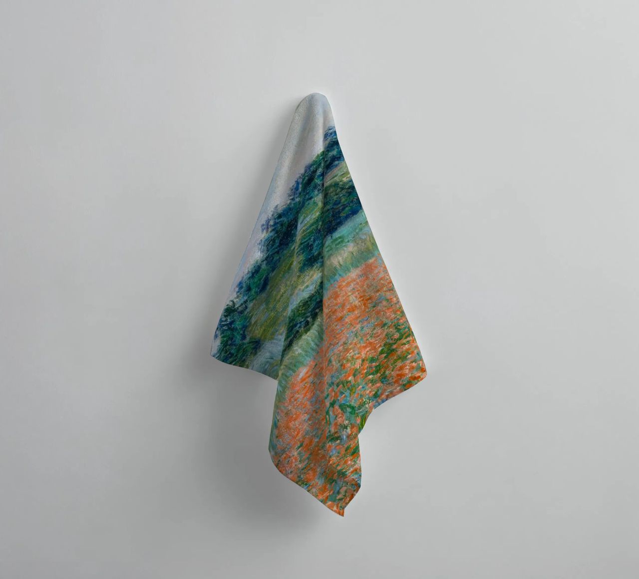 Claude Monet - Mohnfeld bei Giverny Handtuch von Carinaprint