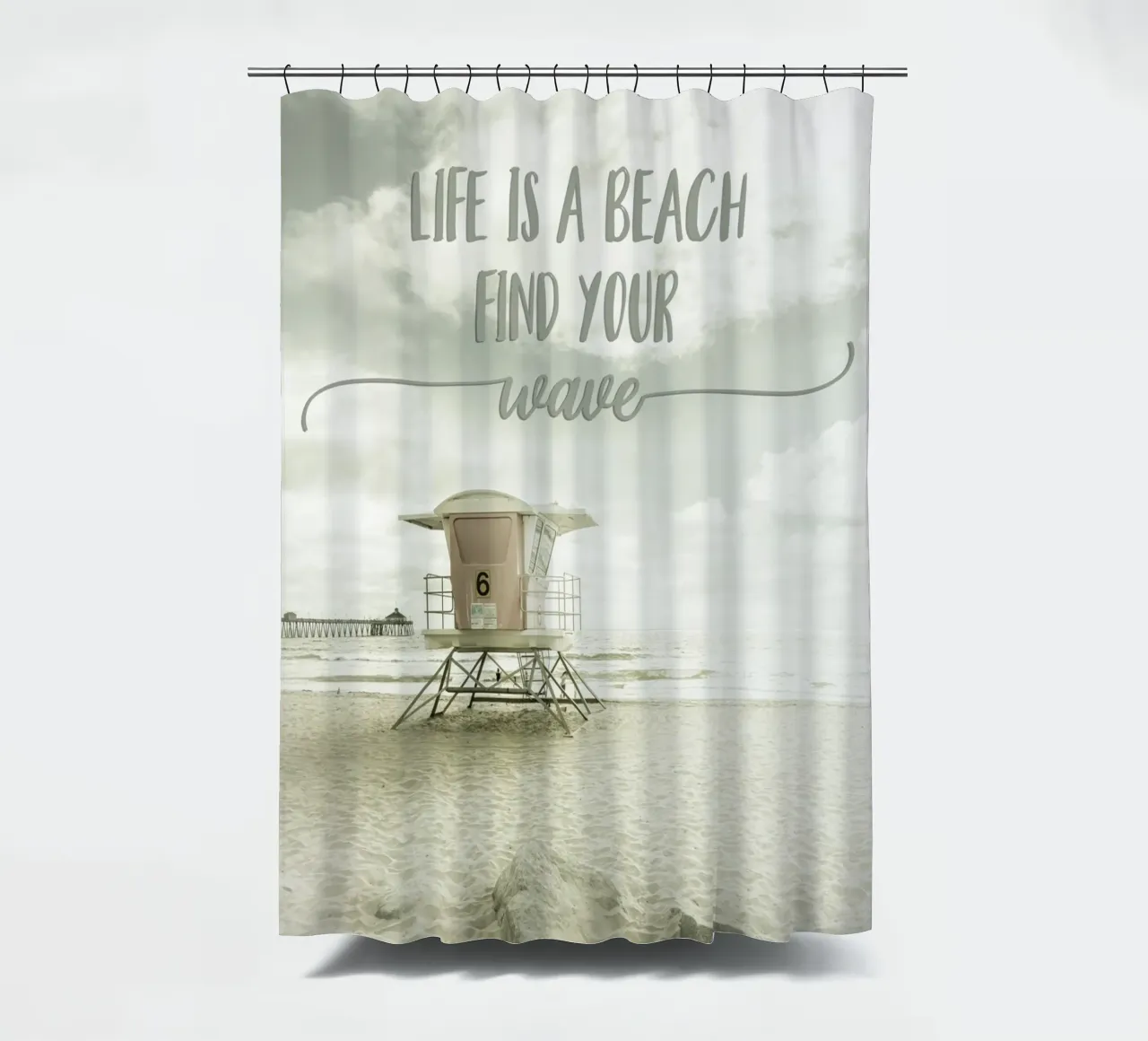 Life is a beach. Find your wave. | Beachscape tenda da doccia da Melanie Viola