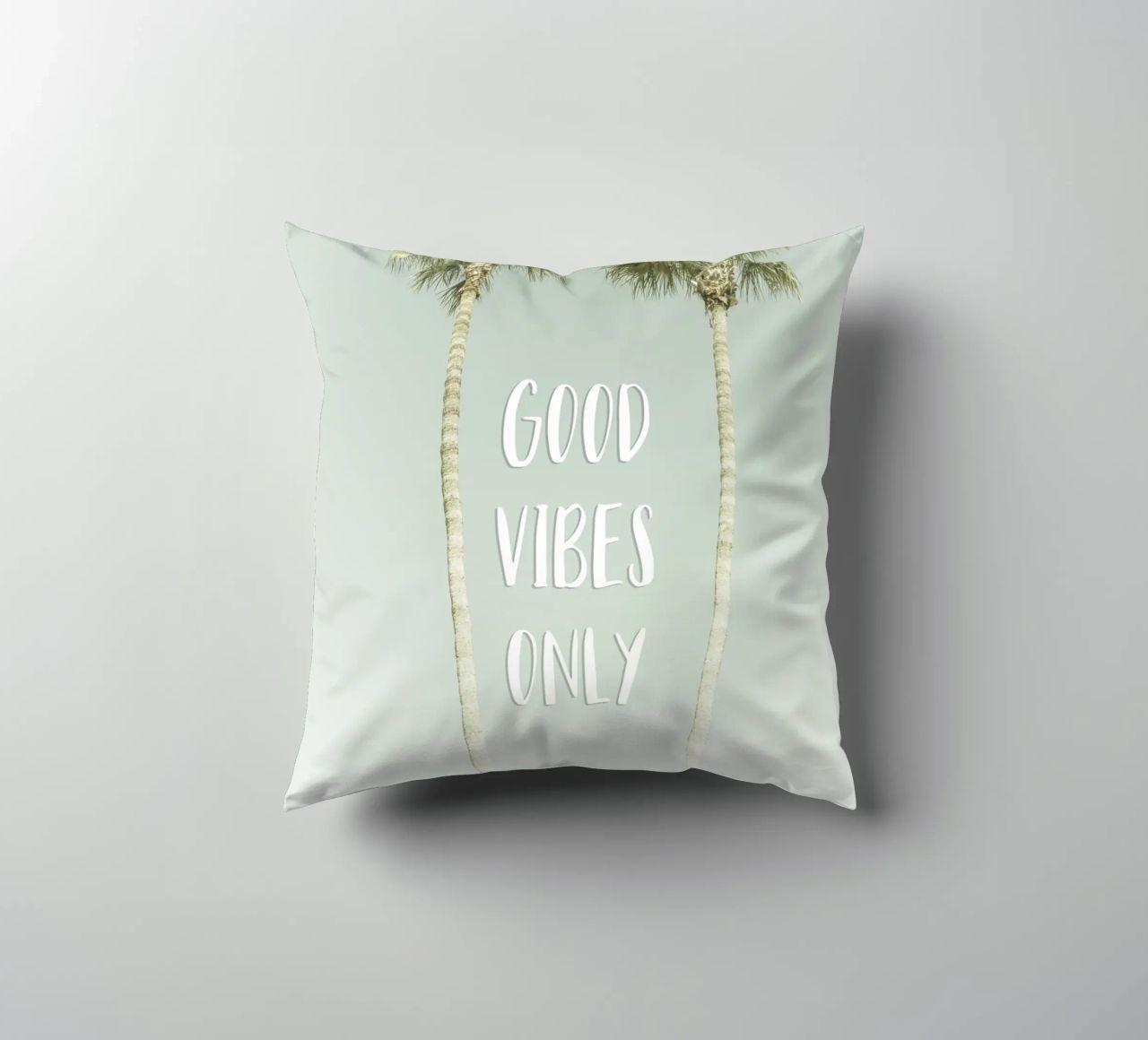 Good vibes only | Idyllic Palm Trees cuscino da Melanie Viola