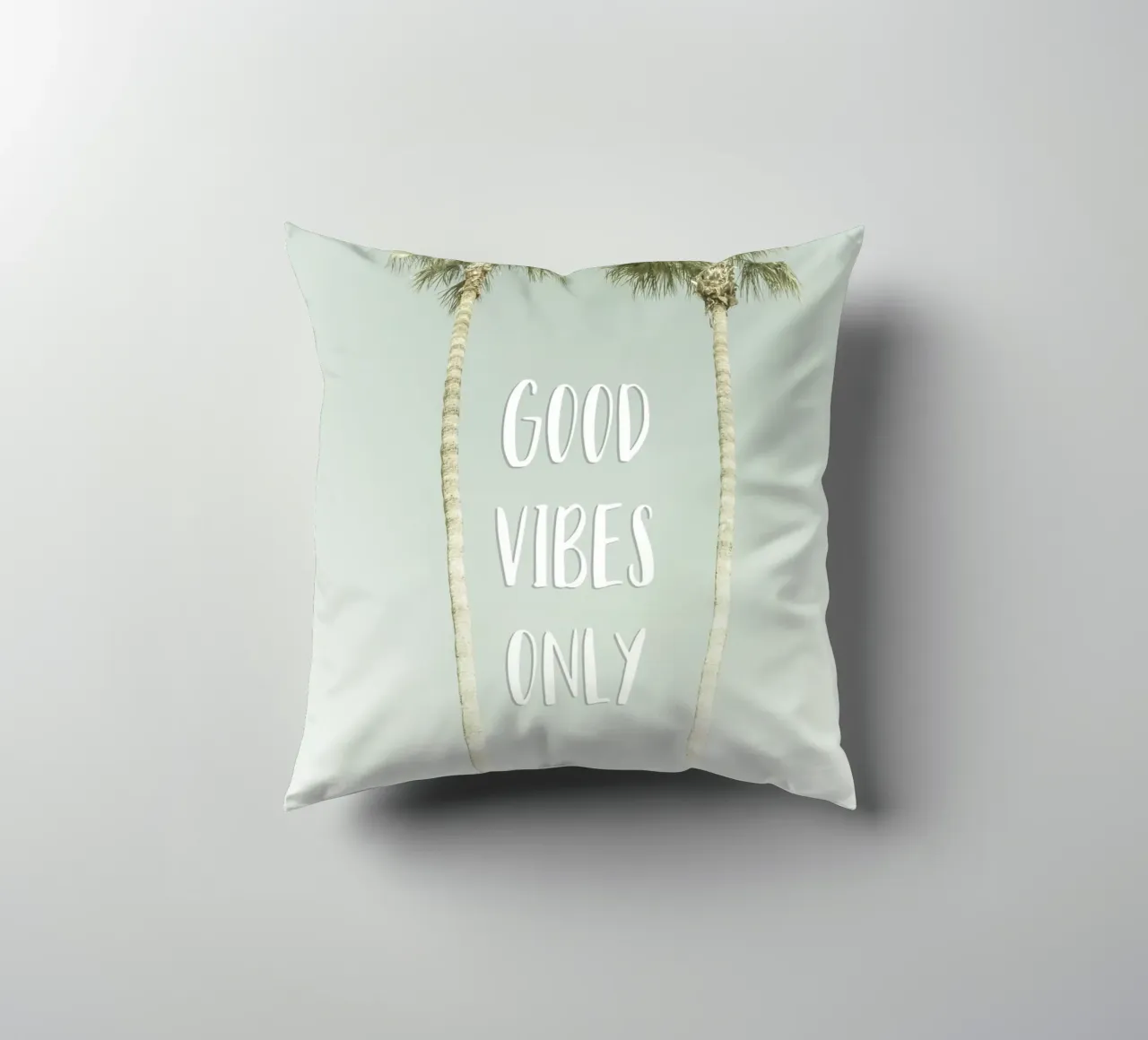 Good vibes only | Idyllic Palm Trees Kissen von Melanie Viola