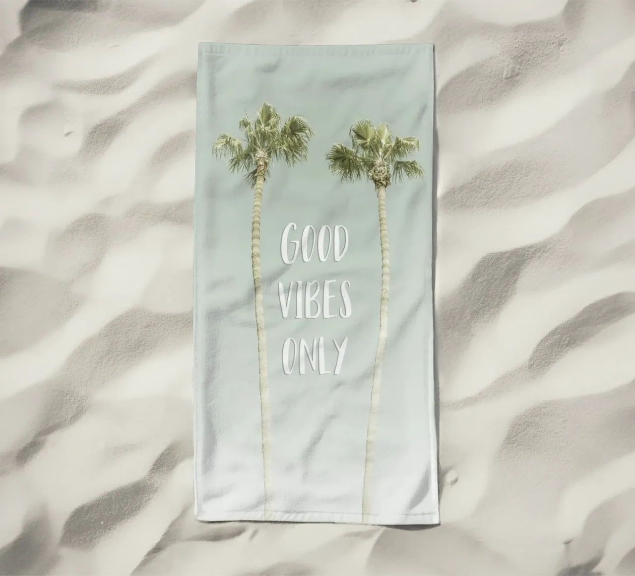 Good vibes only | Idyllic Palm Trees telo mare da Melanie Viola