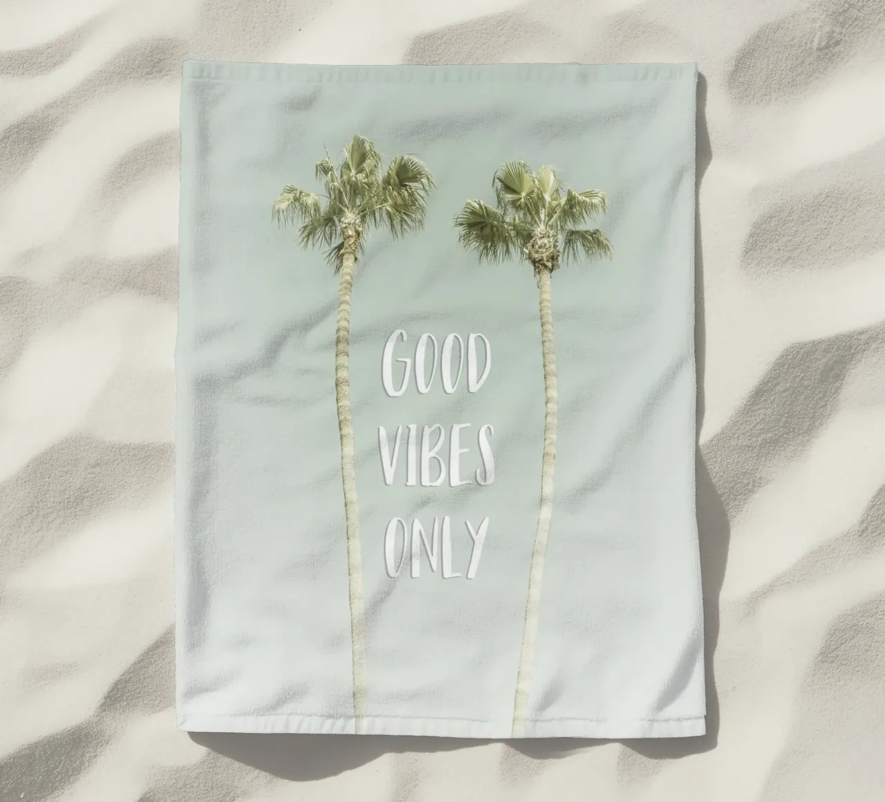 Good vibes only | Idyllic Palm Trees Strandtuch von Melanie Viola