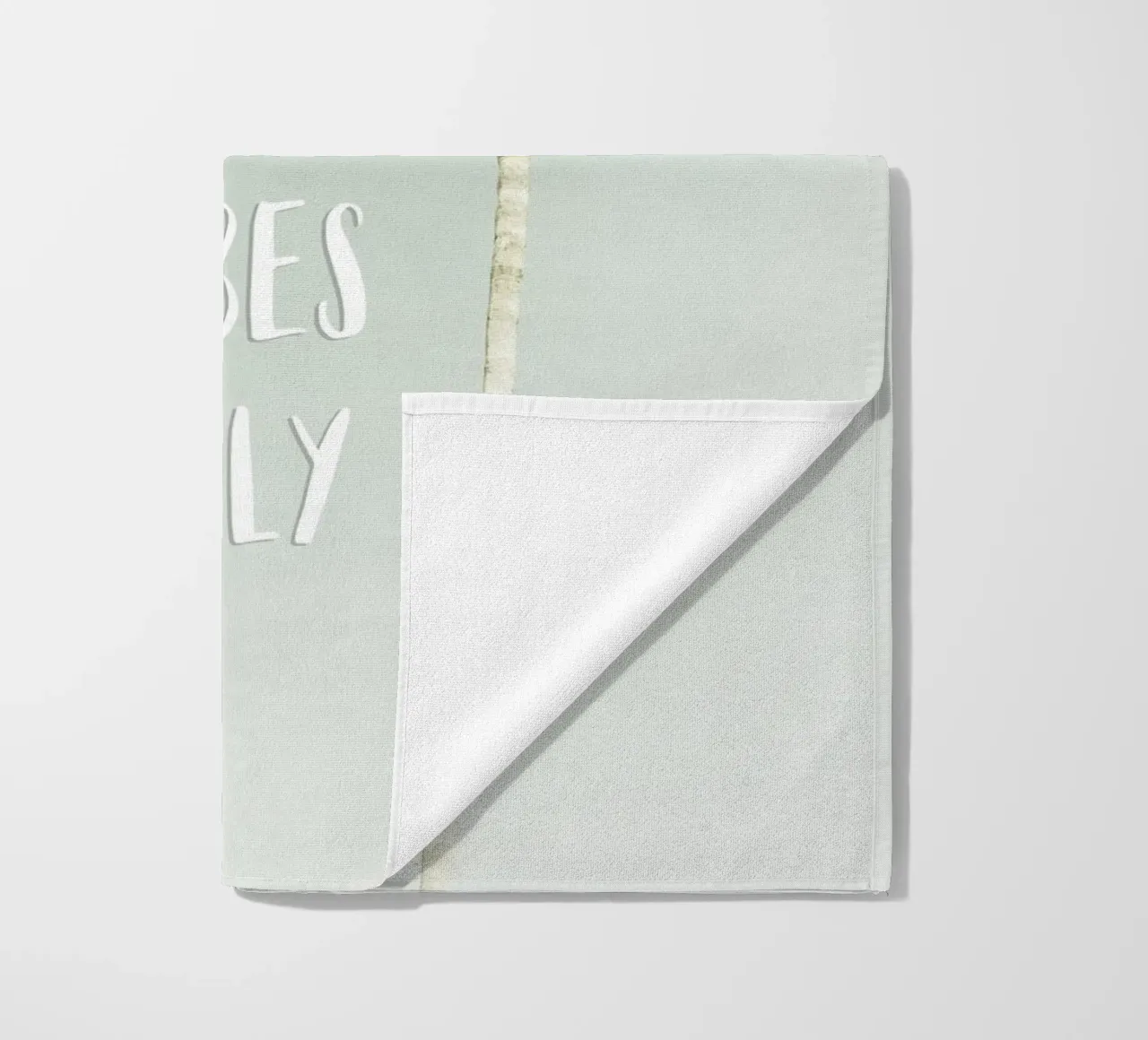 Good vibes only | Idyllic Palm Trees Strandtuch von Melanie Viola