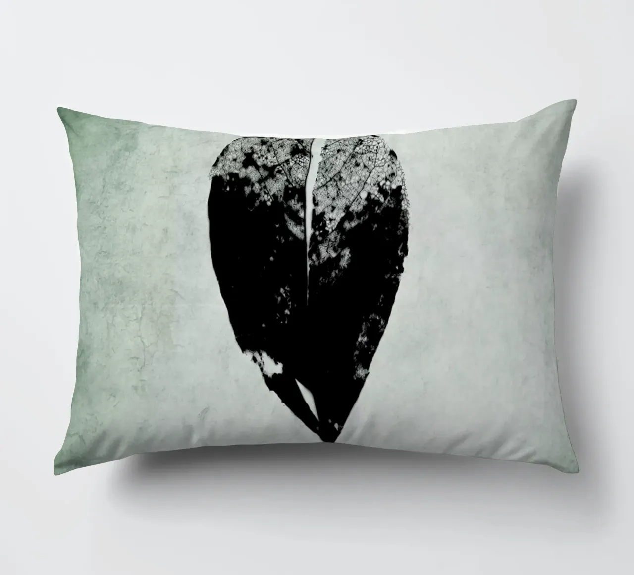 Leaf Skeleton cuscino da IRIS LEHNHARDT FINE ART