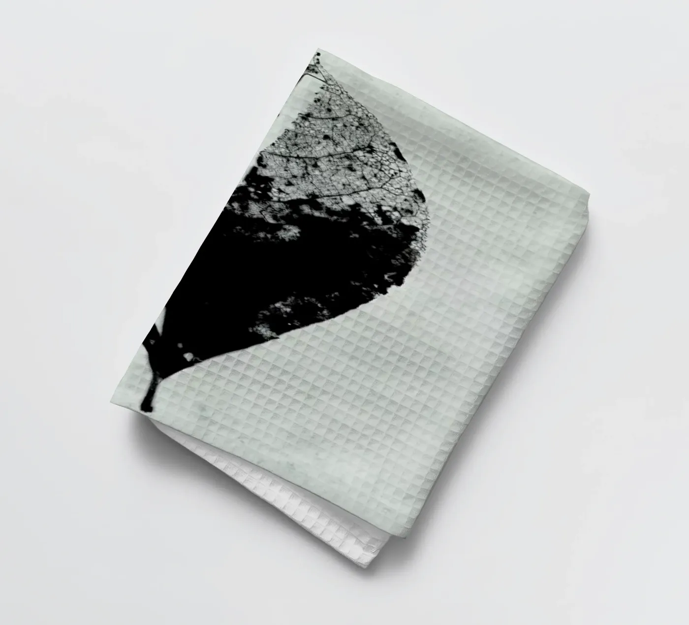 Leaf Skeleton Geschirrtuch von Visuelle Poesie am Wegesrand