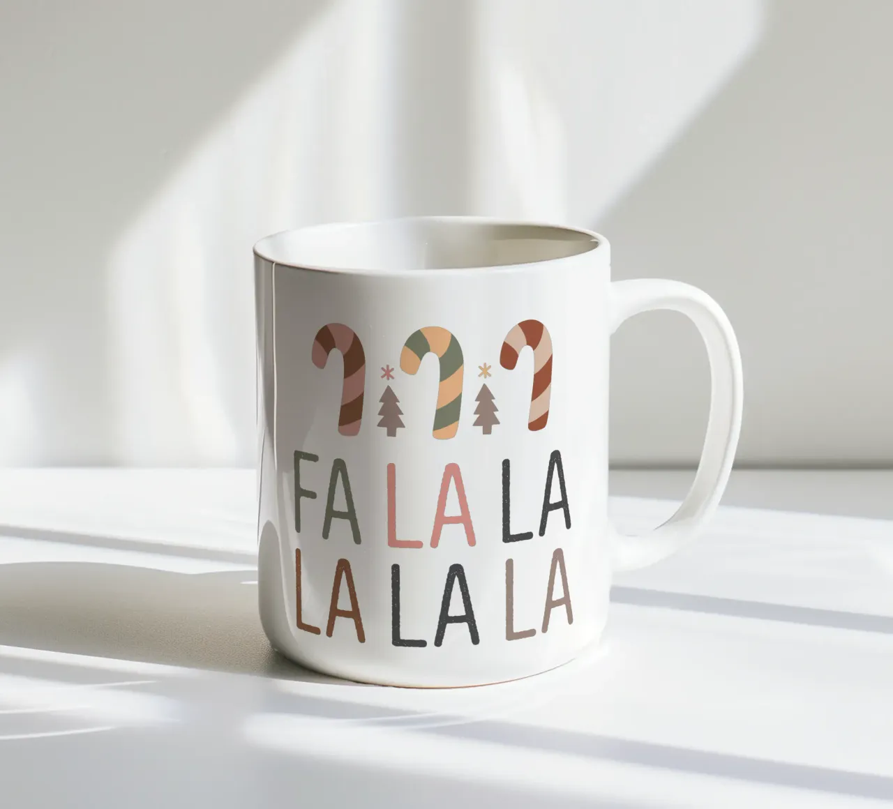 Falalala tazza in ceramica da LOVS DESIGN