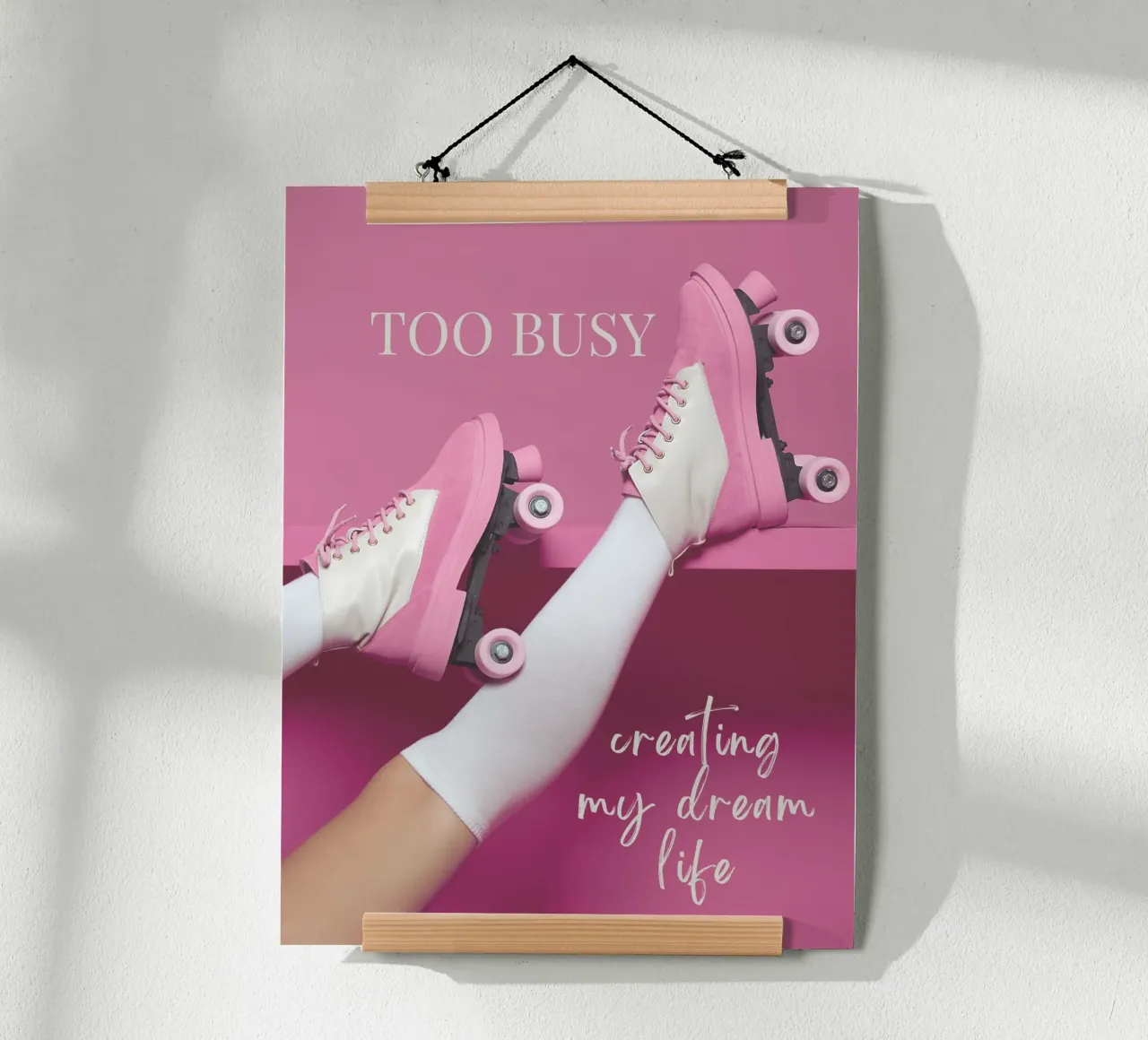 TROPPO IMPEGNATO a creare la mia vita da sogno II poster con telaio in alluminio da ArtDesign by KBK