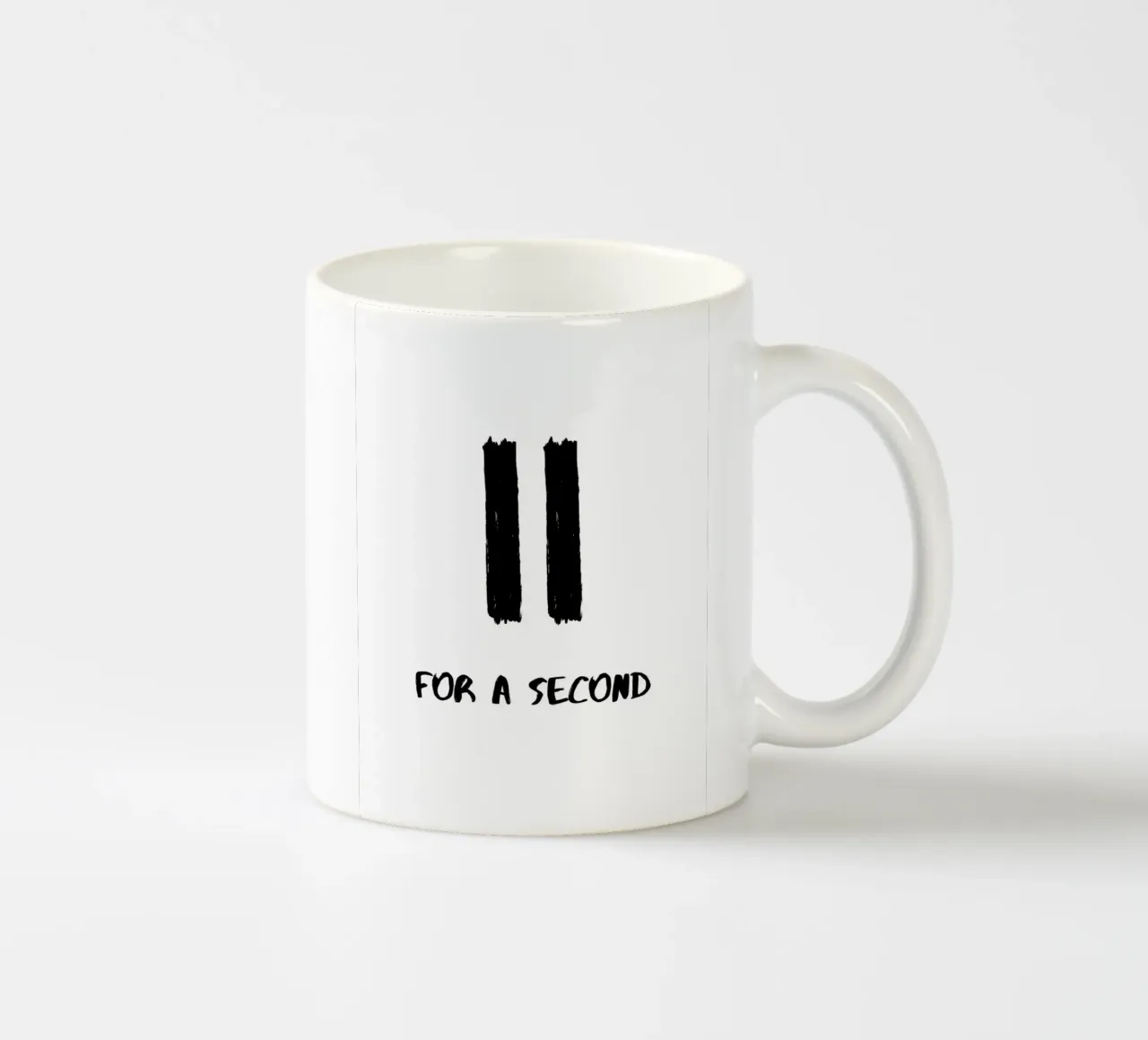 Pausa per un secondo tazza in ceramica da ArtDesign by KBK
