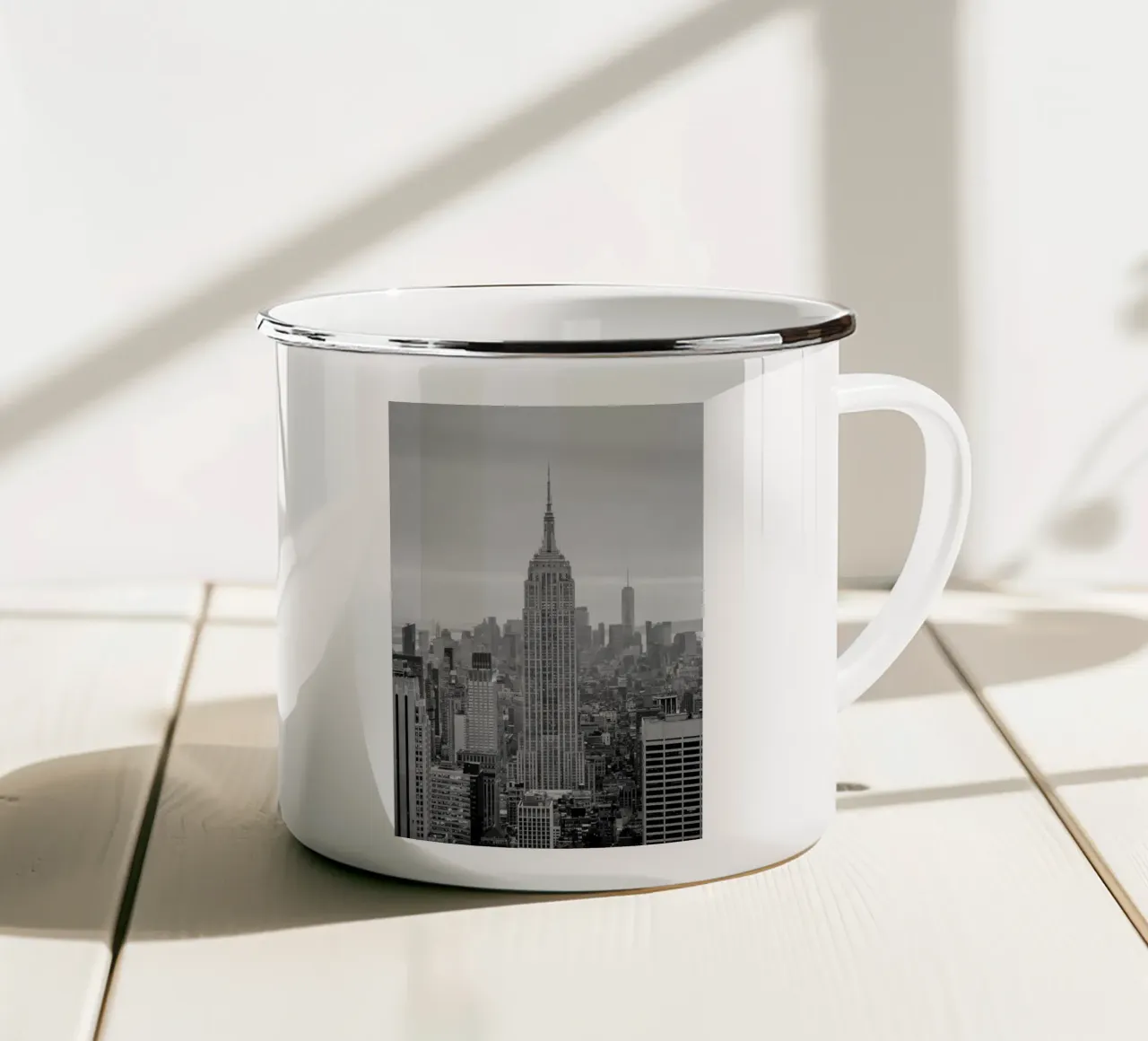 Skyline di New York - Empire State Building, Manhattan tazza in smalto da Bold and Retro