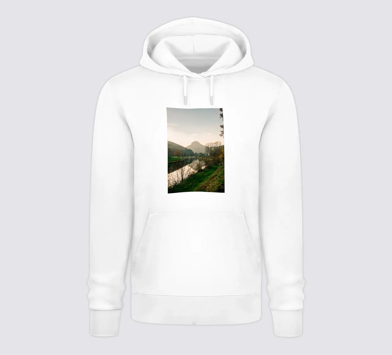 Svizzera sassone - Riflesso di una montagna in autunno felpa con cappuccio da Bold and Retro