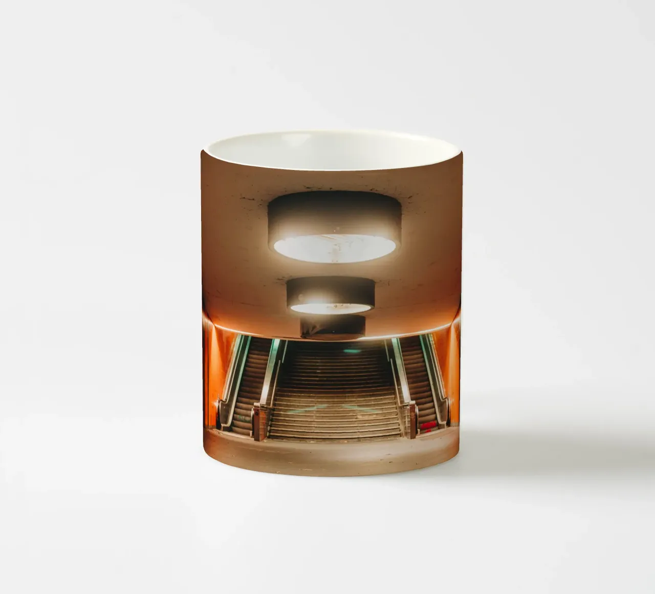 Berlin Metro-Tunnel, Unterführung am Messedamm tazza in ceramica da Bold and Retro