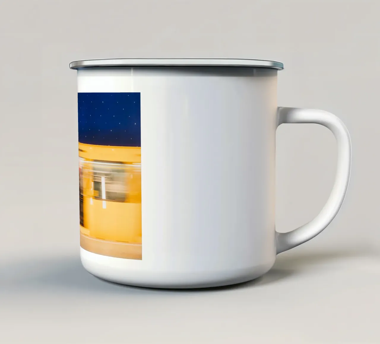 Métro de Berlin - exposition longue durée avec trace de lumière mug en émail de Bold and Retro