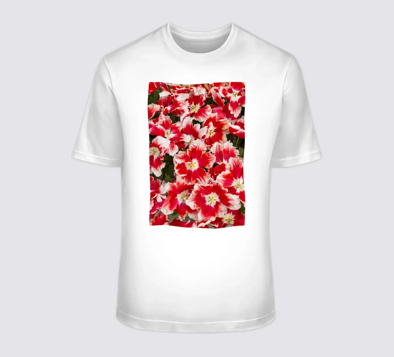 Eleganza audace: Tulipani rossi/bianchi t-shirt da Curious Collections by Marielle Leenders