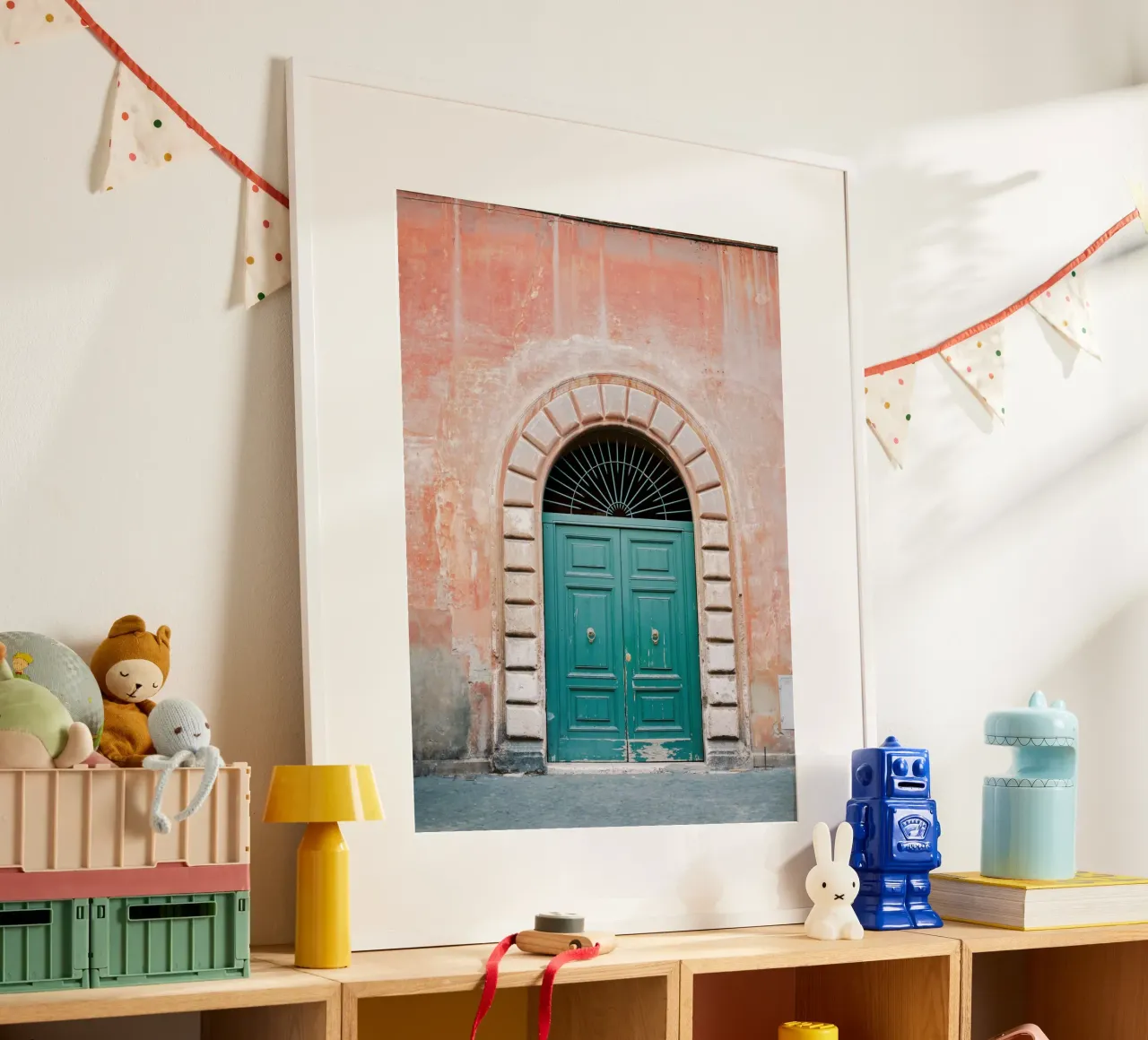 Trastevere on film - Rome Italy Travel Photography poster met houten frame van Raisa Zwart Photography