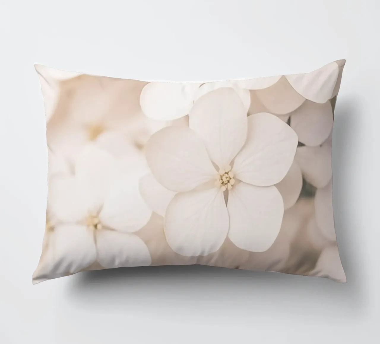 Florale Boho Harmonie decorative cushion by Carinaprint