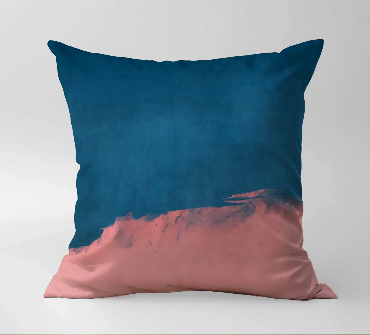 Paesaggio minimale rosa e blu navy 01 cuscino da amini54