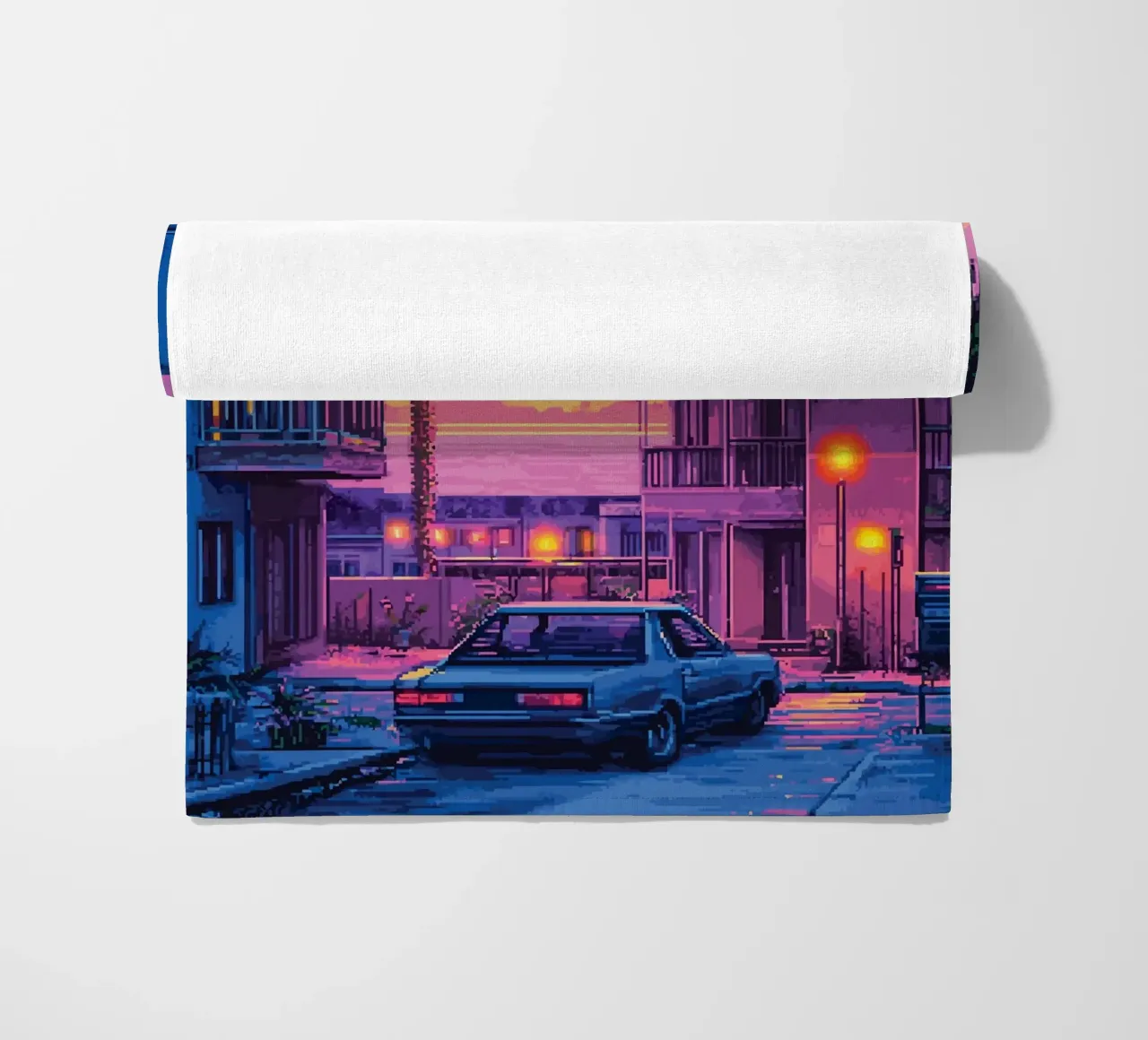 Paesaggio urbano retrò pixelato con tramonto e auto telo mare da Dreamyart