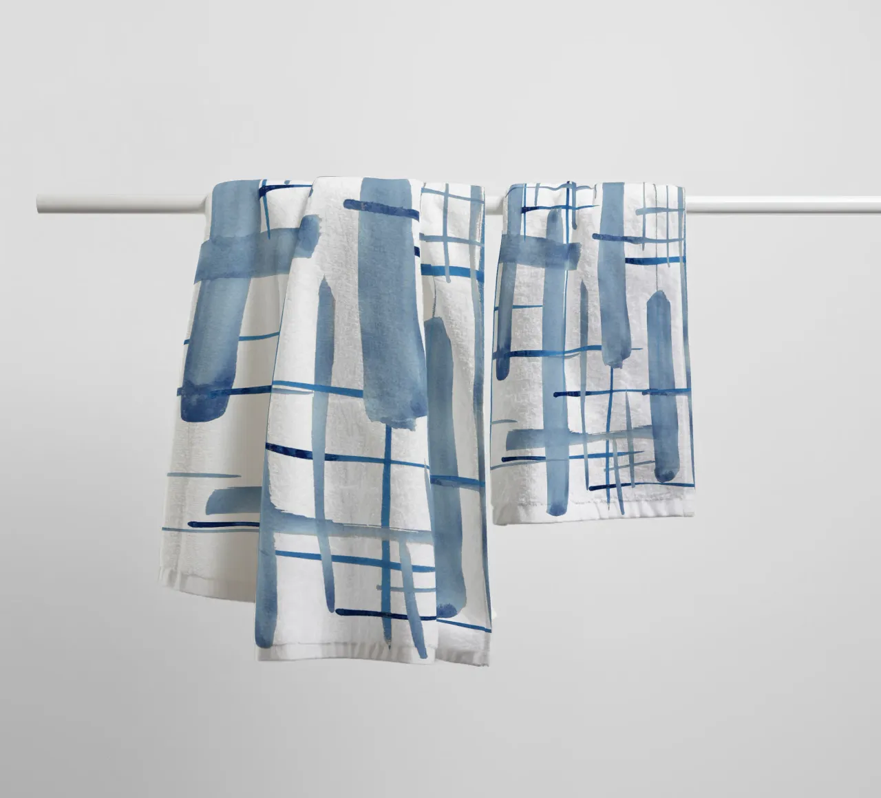 Linee astratte blu e bianche 06 asciugamano da bagno da amini54