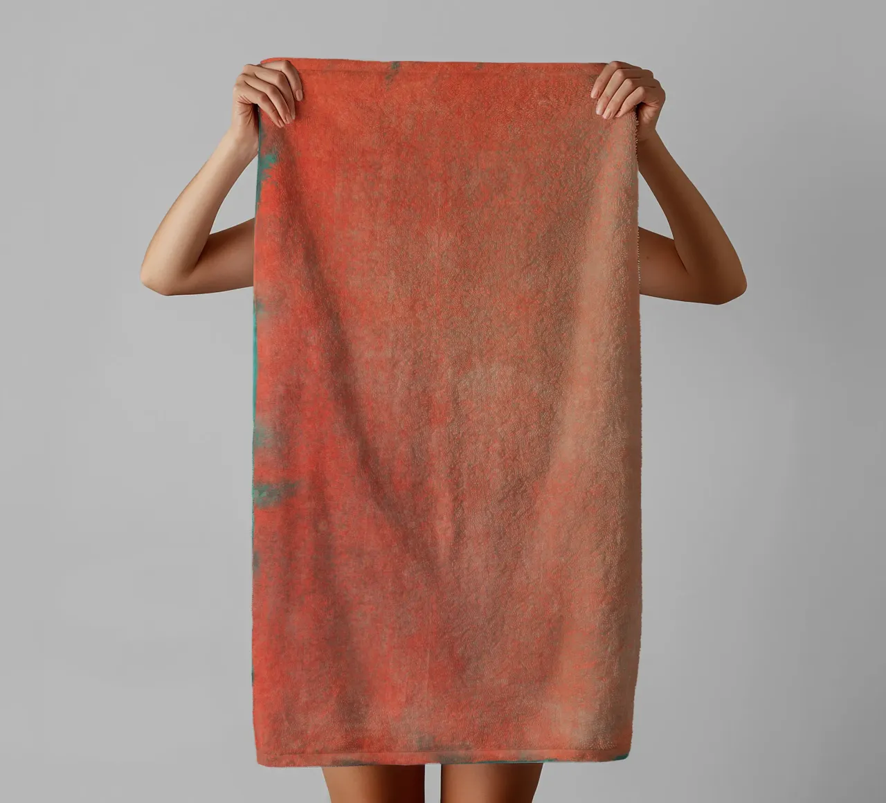 Minimalistisch abstract oranje kleurveld 02 badhanddoek van amini54