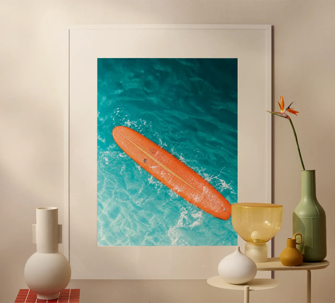 Orange surfboard poster da Vale Studio