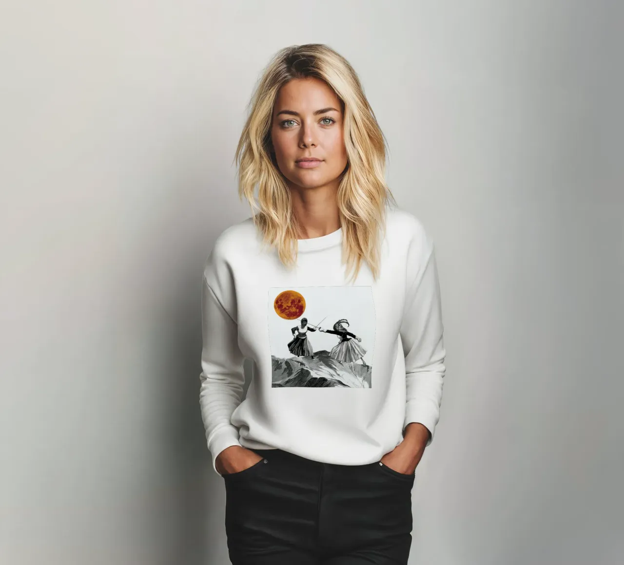 Moon Fencers sweatshirt van The Gently Unfurling Sneak