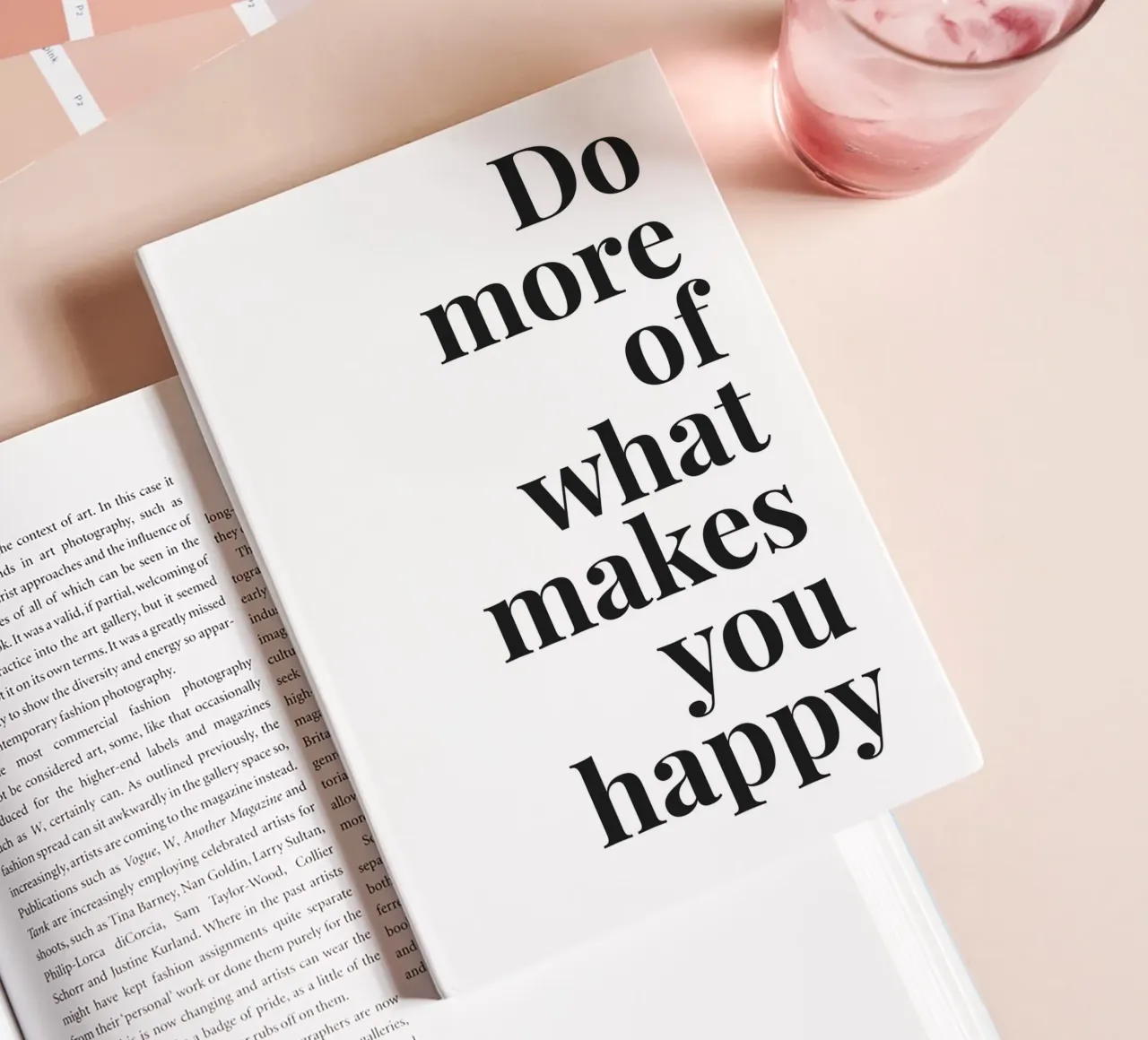 Do More of What Makes You Happy – Positive Typografie notebook by Whole©
