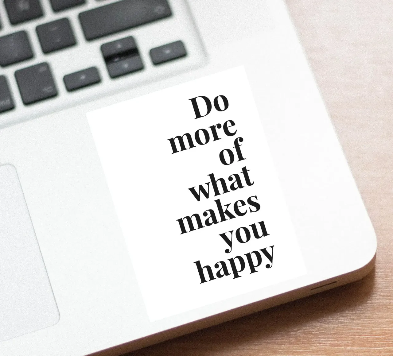 Tun Sie mehr von dem, was Sie glücklich macht - Positive Typografie Sticker von Whole©