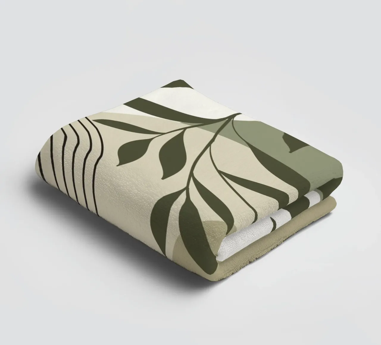 Harmonious blend of nature and abstract design. badhanddoek van LisaArtes