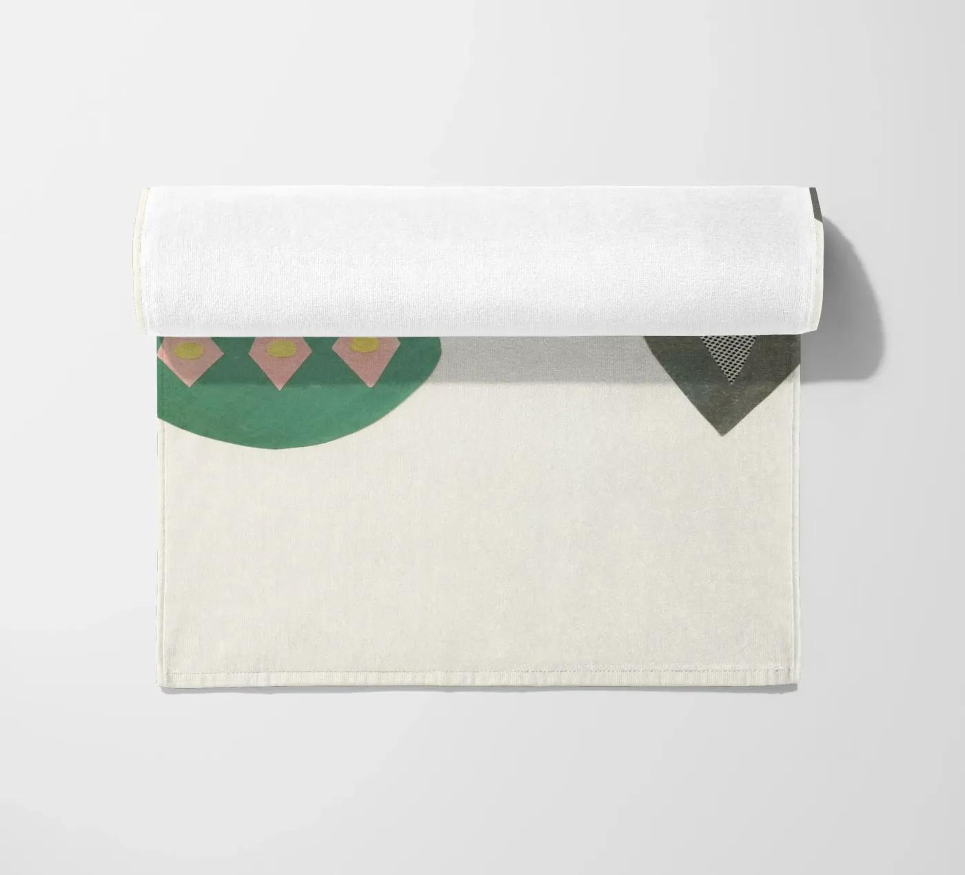 Kerstballen strandhanddoek van Cassia Beck Collage