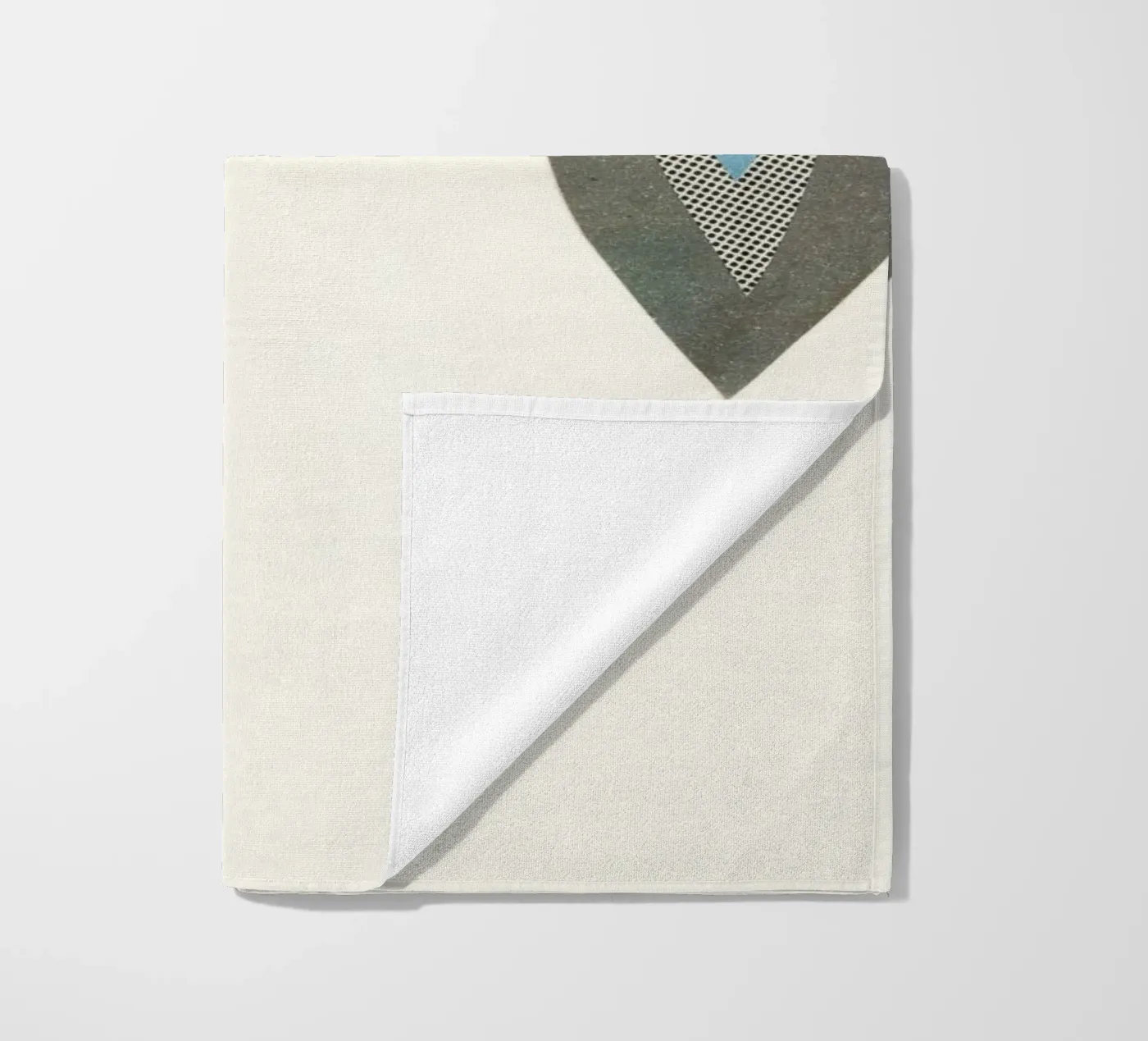Kerstballen strandhanddoek van Cassia Beck Collage