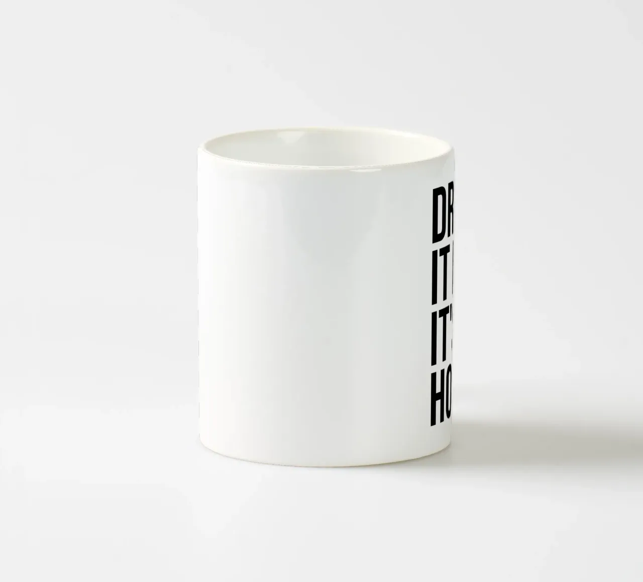 Lasciarlo cadere come una citazione tazza in ceramica da Paigaam Studio