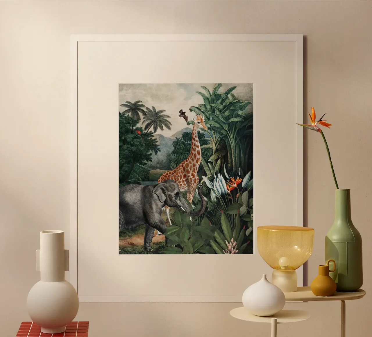 Vintage Safari africano paesaggio della giungla con animali selvatici poster con telaio in plastica da Vintage World - Uta Naumann