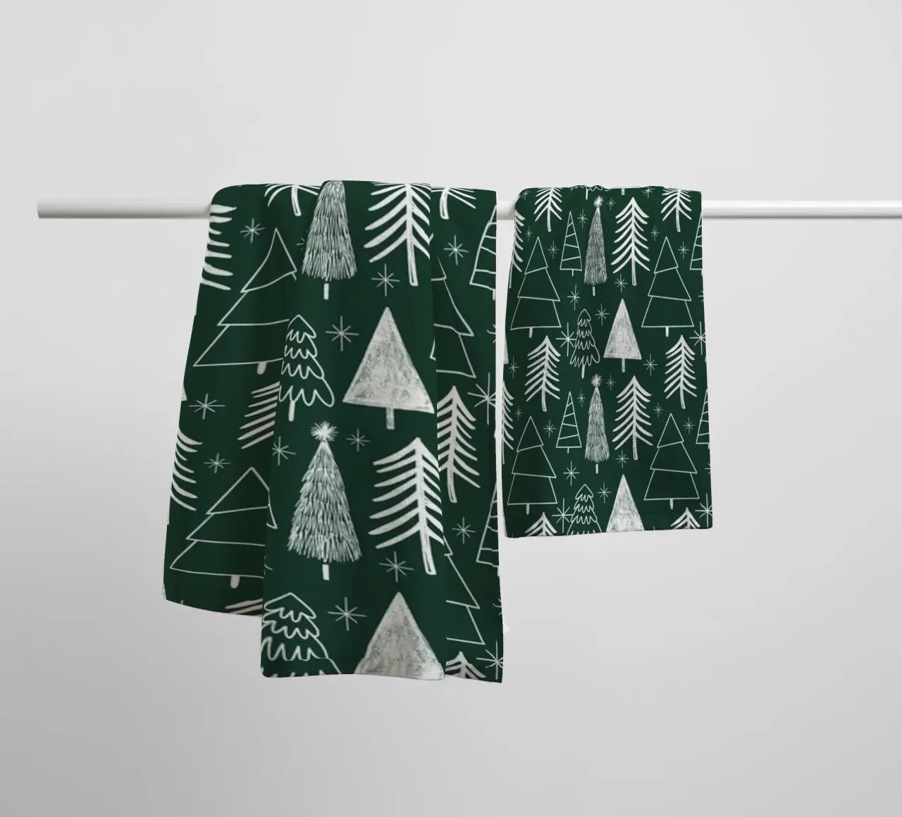 Arbre de Noël - Arbre à feuilles persistantes - Pin - Vert serviette de bain de susanacosta