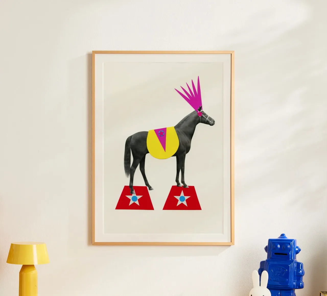 Il circo degli animali fantastici. Parte 1 poster con telaio in alluminio da Cassia Beck Collage