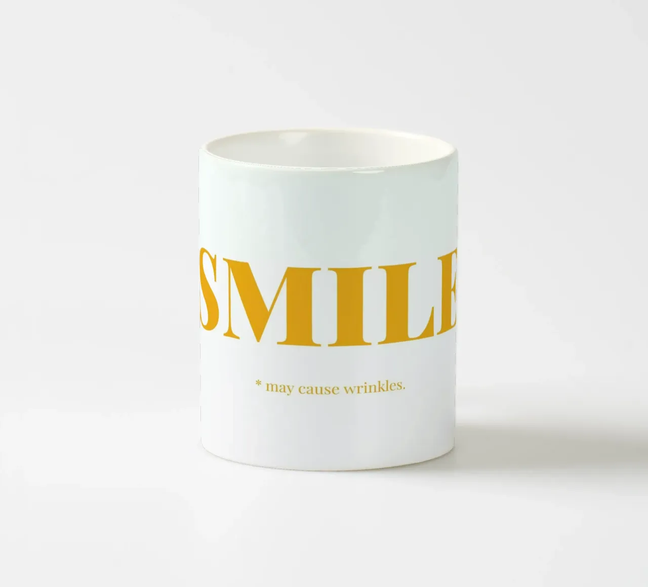 Smile Keramik Tasse von Chris Wharton