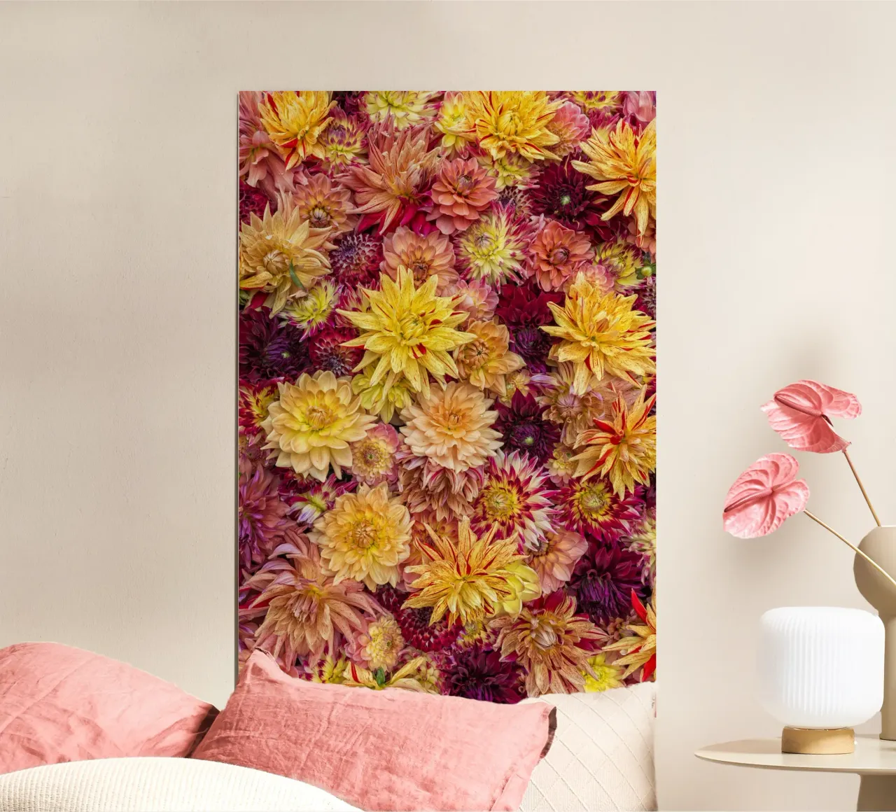 Un caleidoscopio di colori: un campo di dalia dai colori vibranti carta hahnemühle da Curious Collections by Marielle Leenders